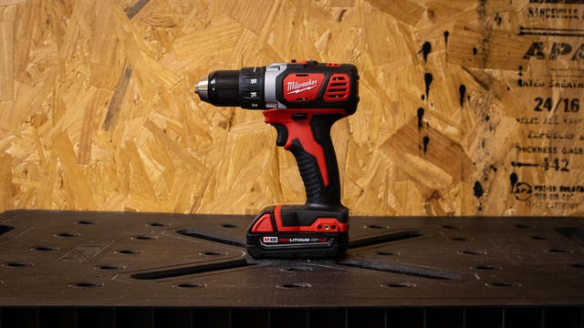 Milwaukee M18 2606-22CT